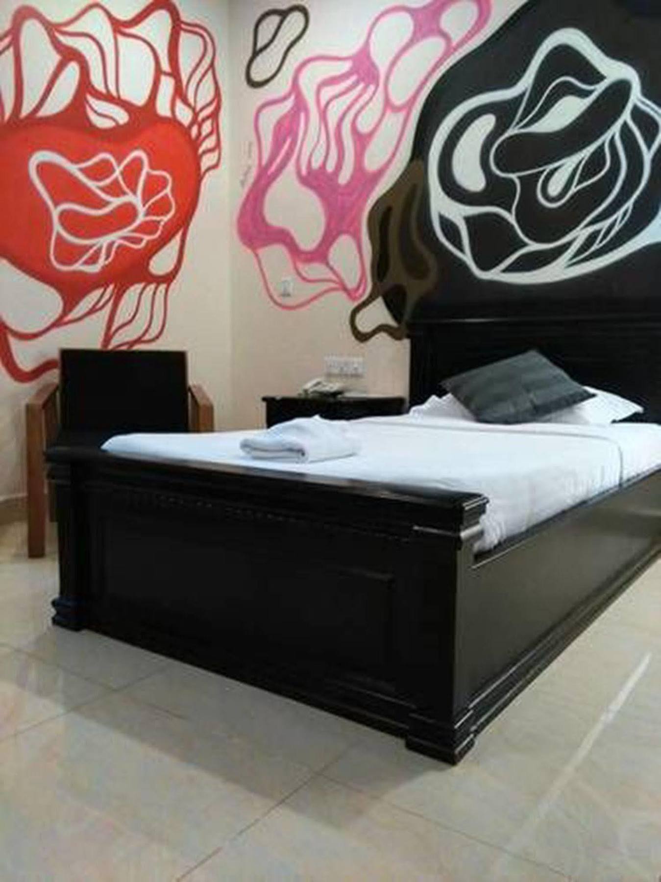 Hotel Ofuro Phnom Penh Esterno foto