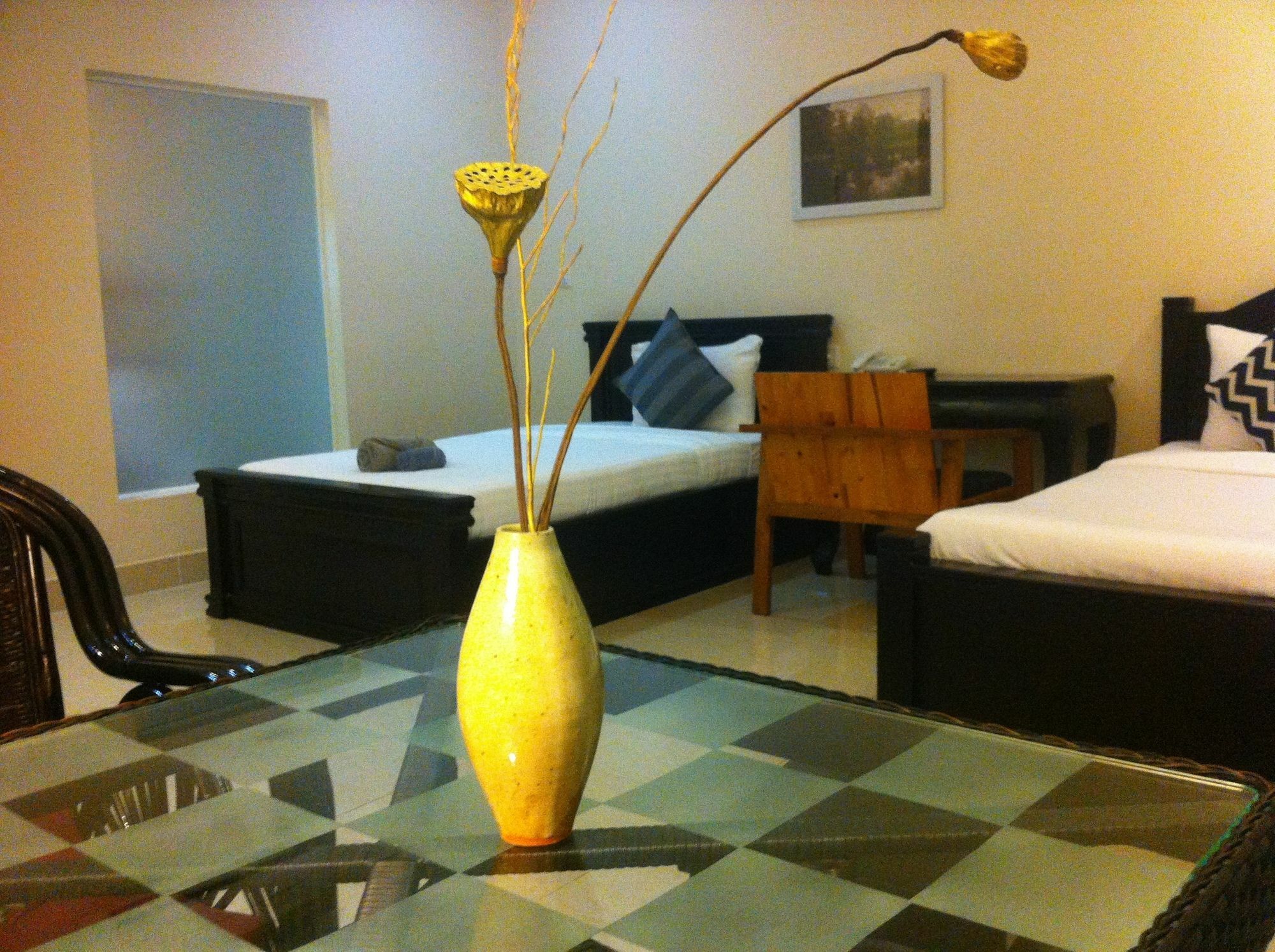 Hotel Ofuro Phnom Penh Esterno foto